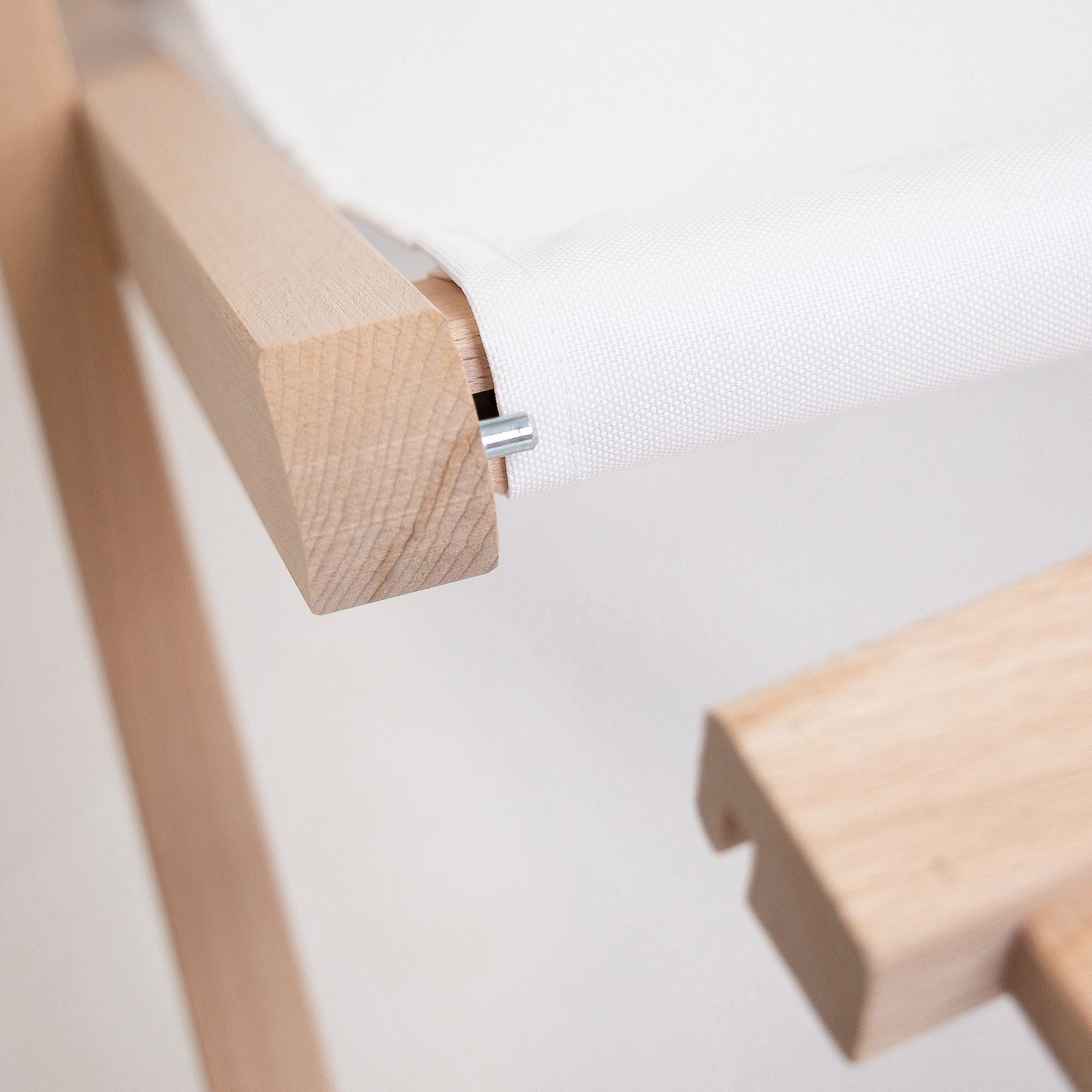 Drevené ležadlo s dreveným podnožkom Vôňa prírody