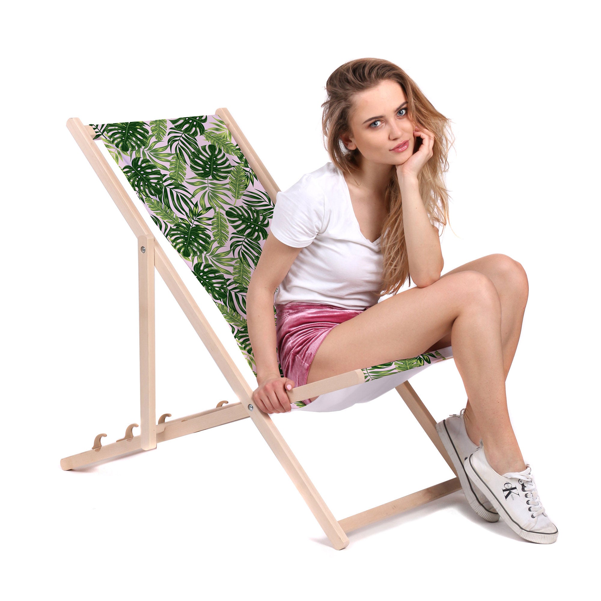 Wooden Deck Chair Tropical Jungle Leaves-M