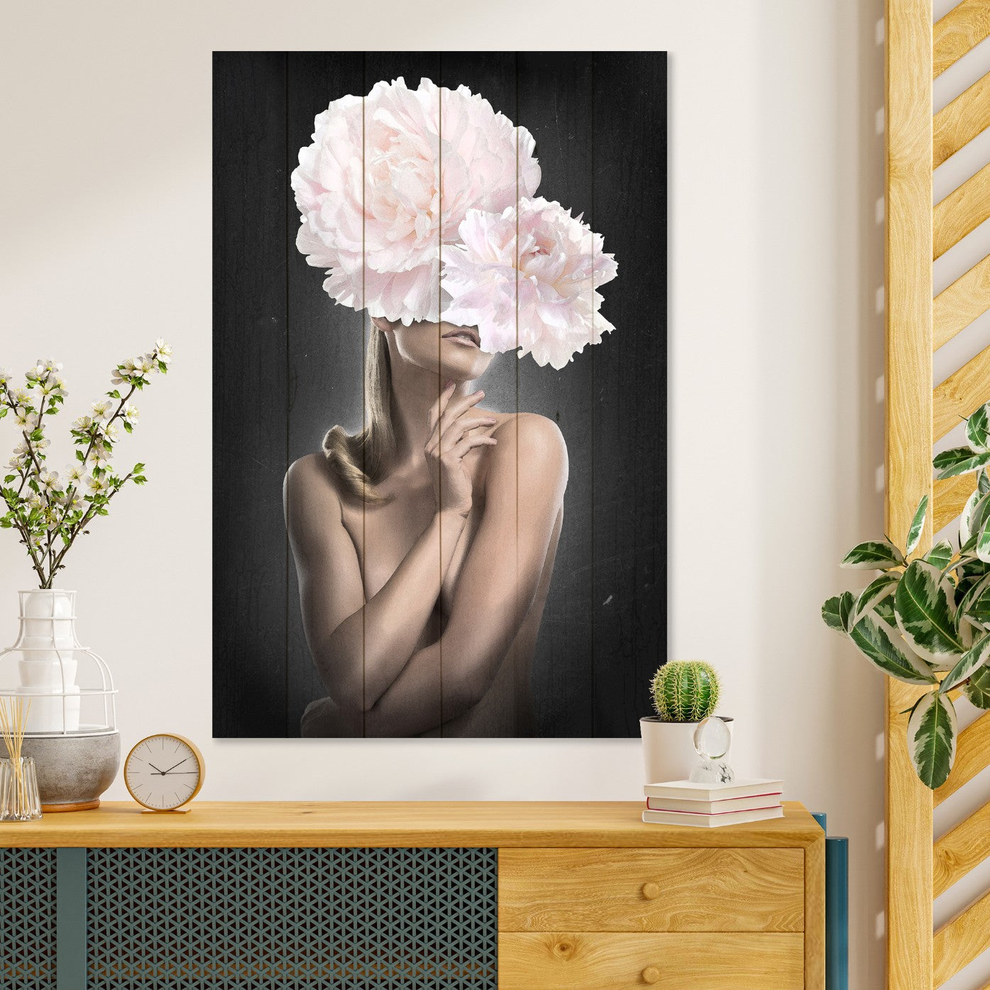 Obraz Wood Žena s ružovými pivonkami-50x70 cm