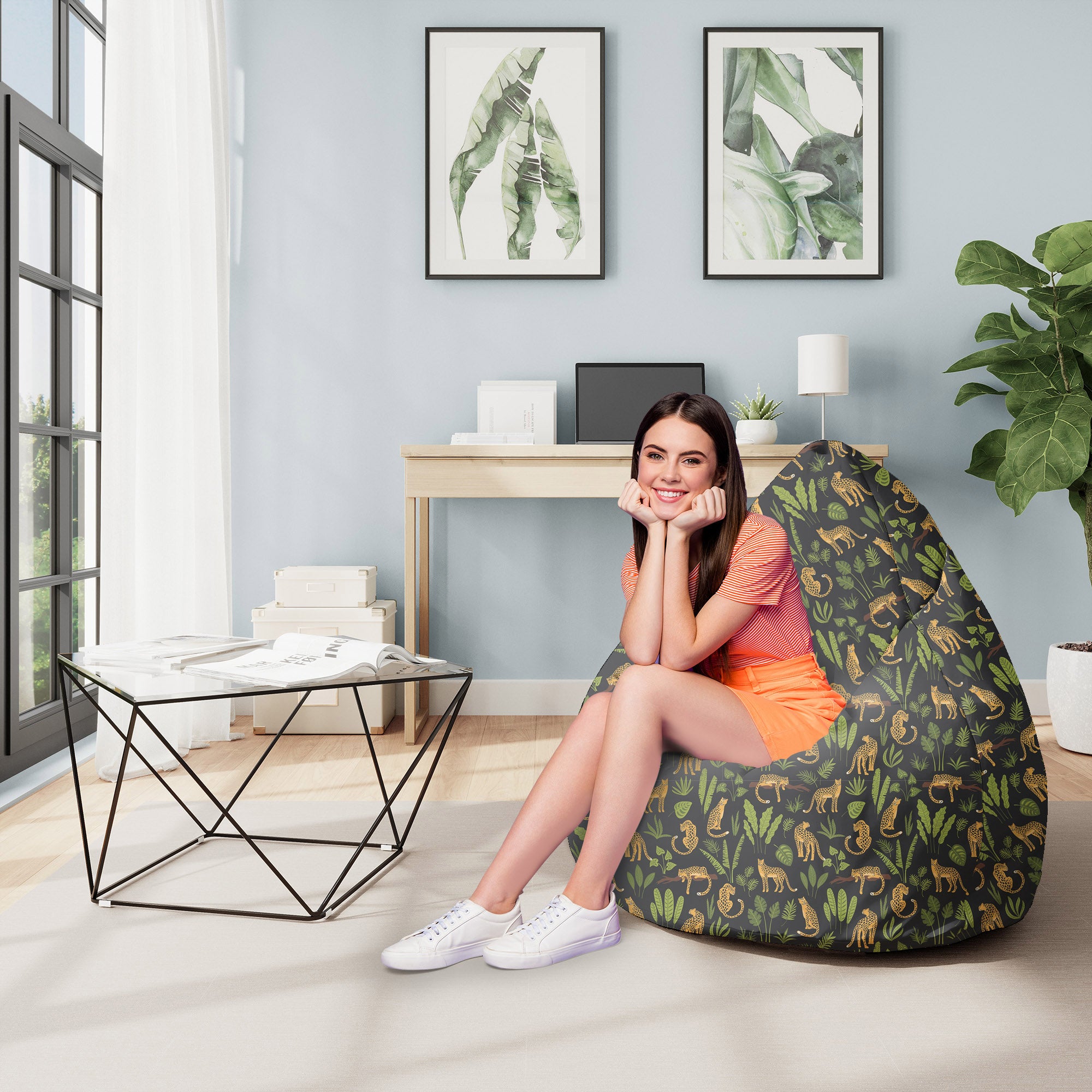 Pearshape Panther Pouf on Black-M-Oxford