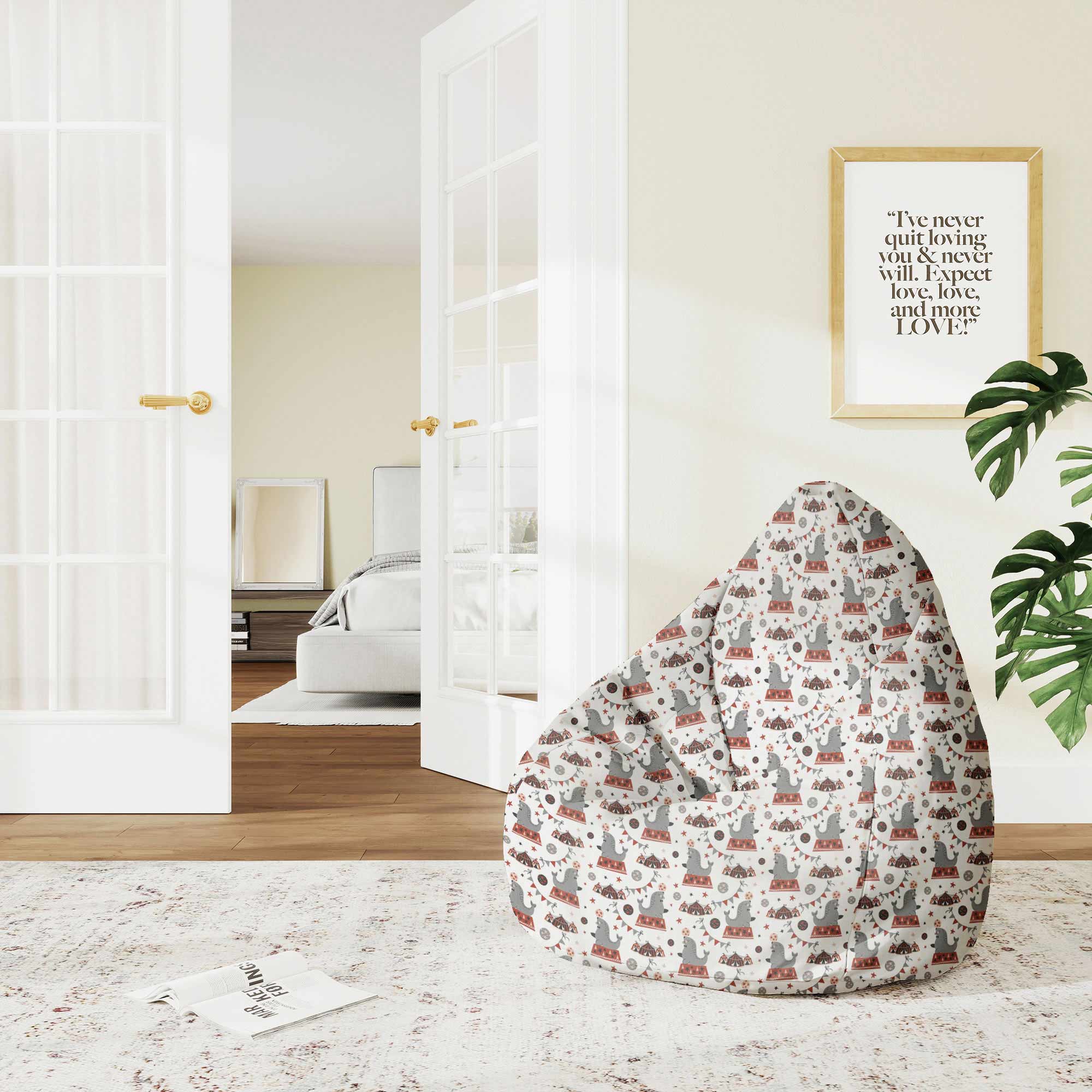 Puf Pearshape Seal v Circus-M-Velvetu