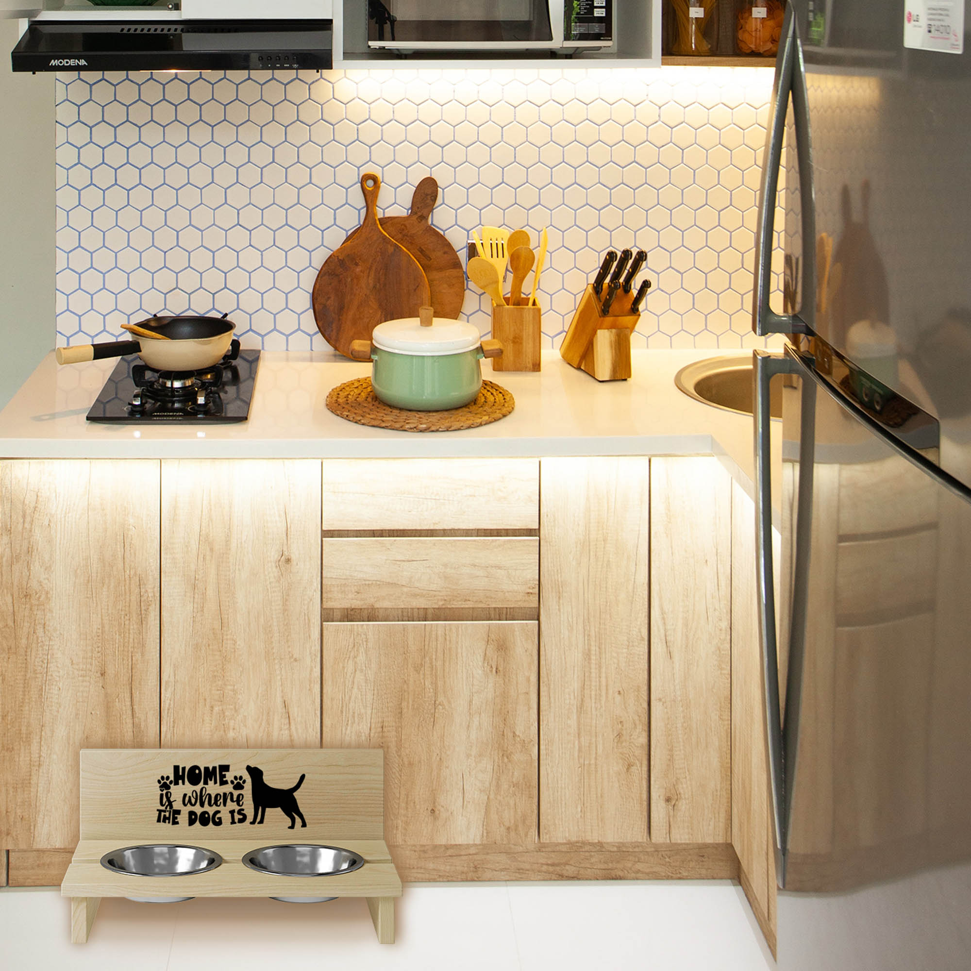 Stojak na miskę dla psa Home is Where the Dog is-M