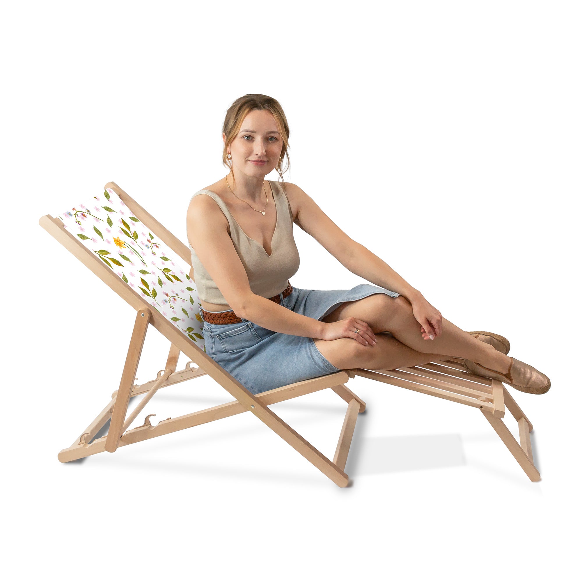 Wooden Deck Chair with Wooden Footrest Spring Pattern